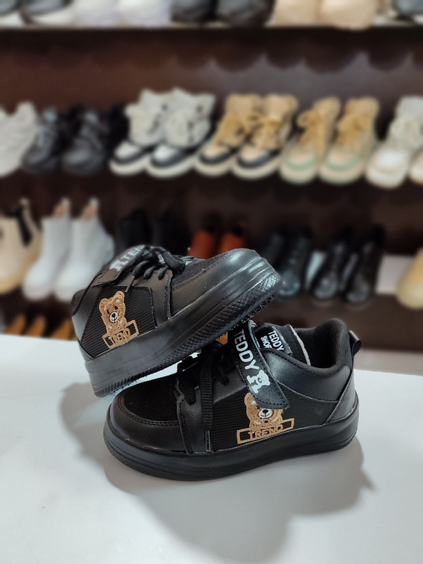 پخش کتونی دخترانه