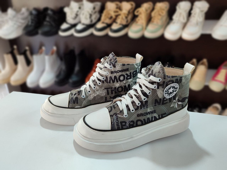 خرید آنلاین کتونی آل استار