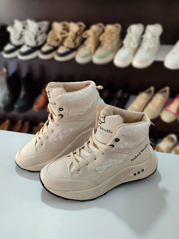 پخش کتونی ساقدار زنانه