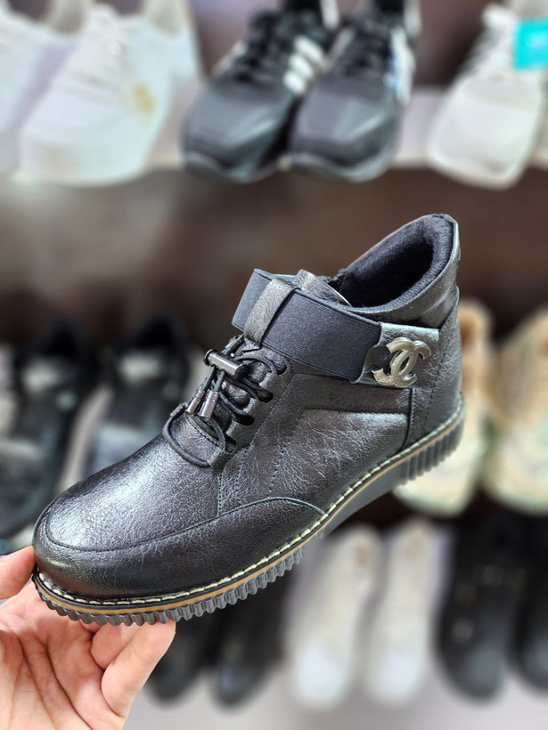 خرید آنلاین کفش نیم ساق