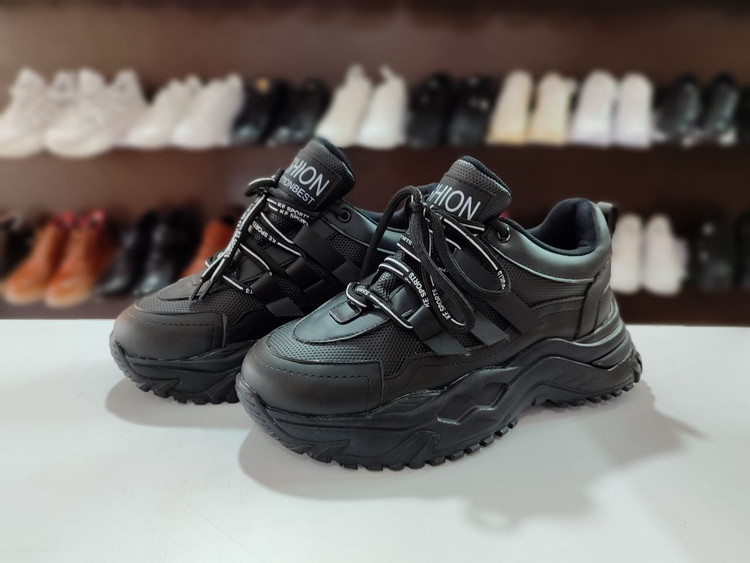 پخش کتونی زنانه