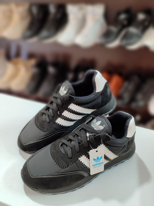 خرید آنلاین کتونی آدیداس دخترانه