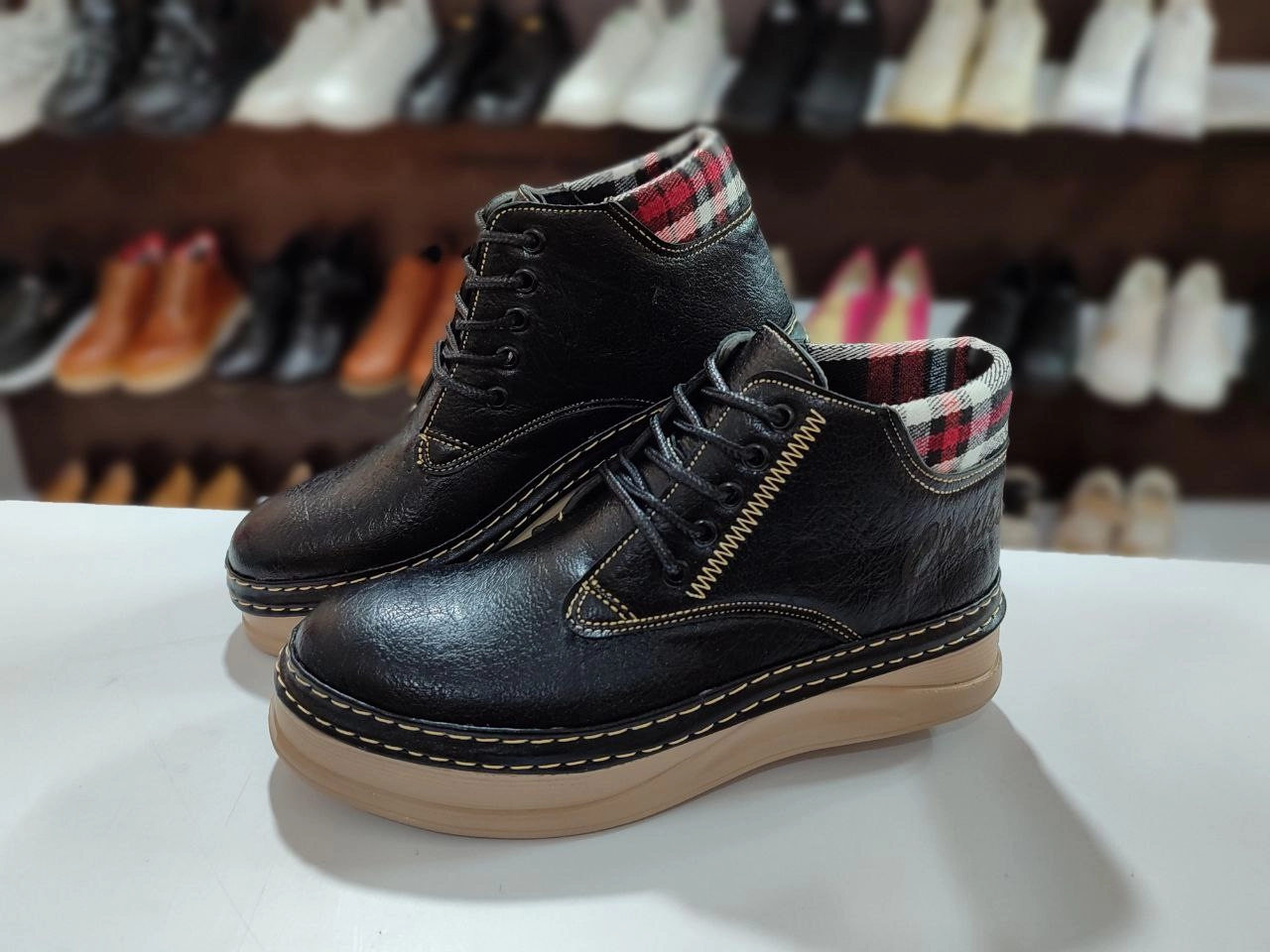 بوت دور دوخت زنانه