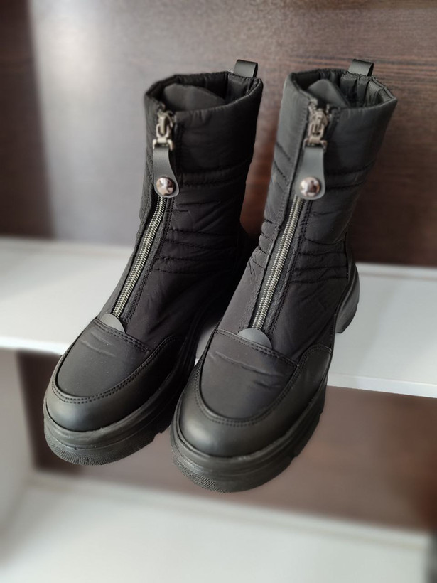 خرید آنلاین بوت زنانه و دخترانه