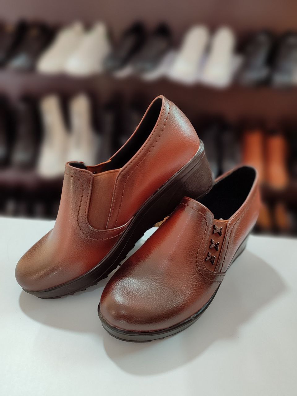 قیمت کفش طبی زنانه