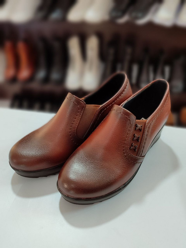 خرید کفش طبی زنانه