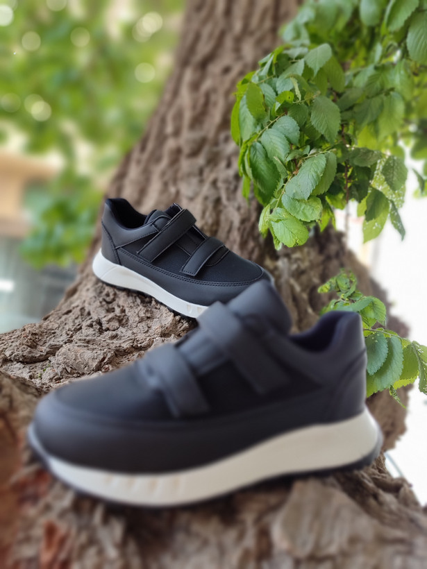 کتانی چسبی دخترانه