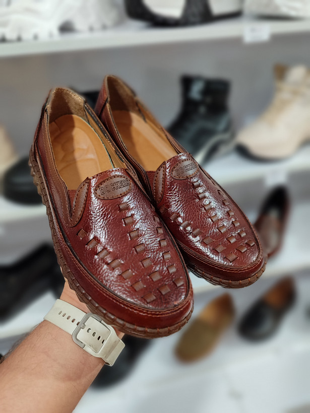 خرید کفش راحتی زنانه