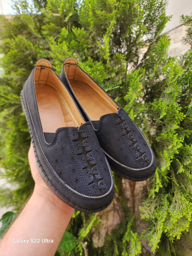 کفش راحتی و طبی زنانه