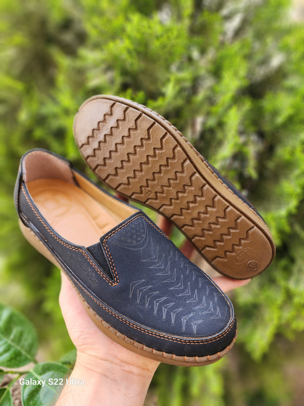 کفش طبی و راحتی زنانه