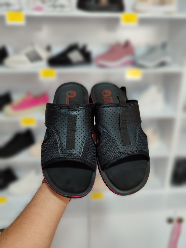 دمپایی قیمت منماسب مردانه