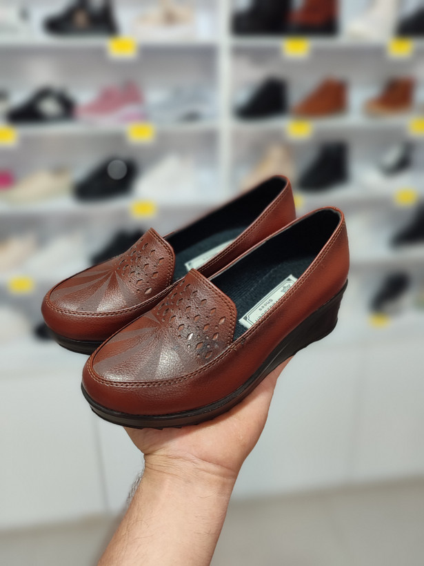 کفش طبی آلما