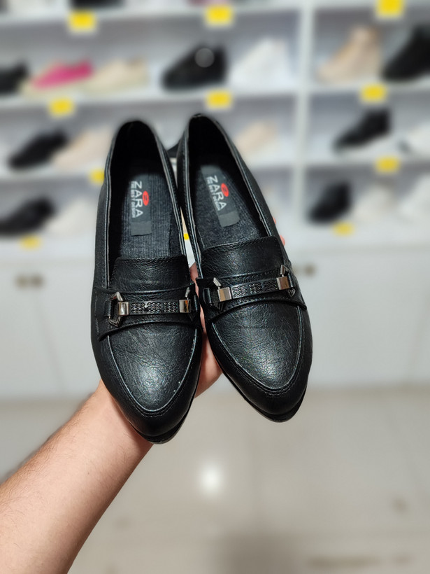 کالج زنانه طرح دار