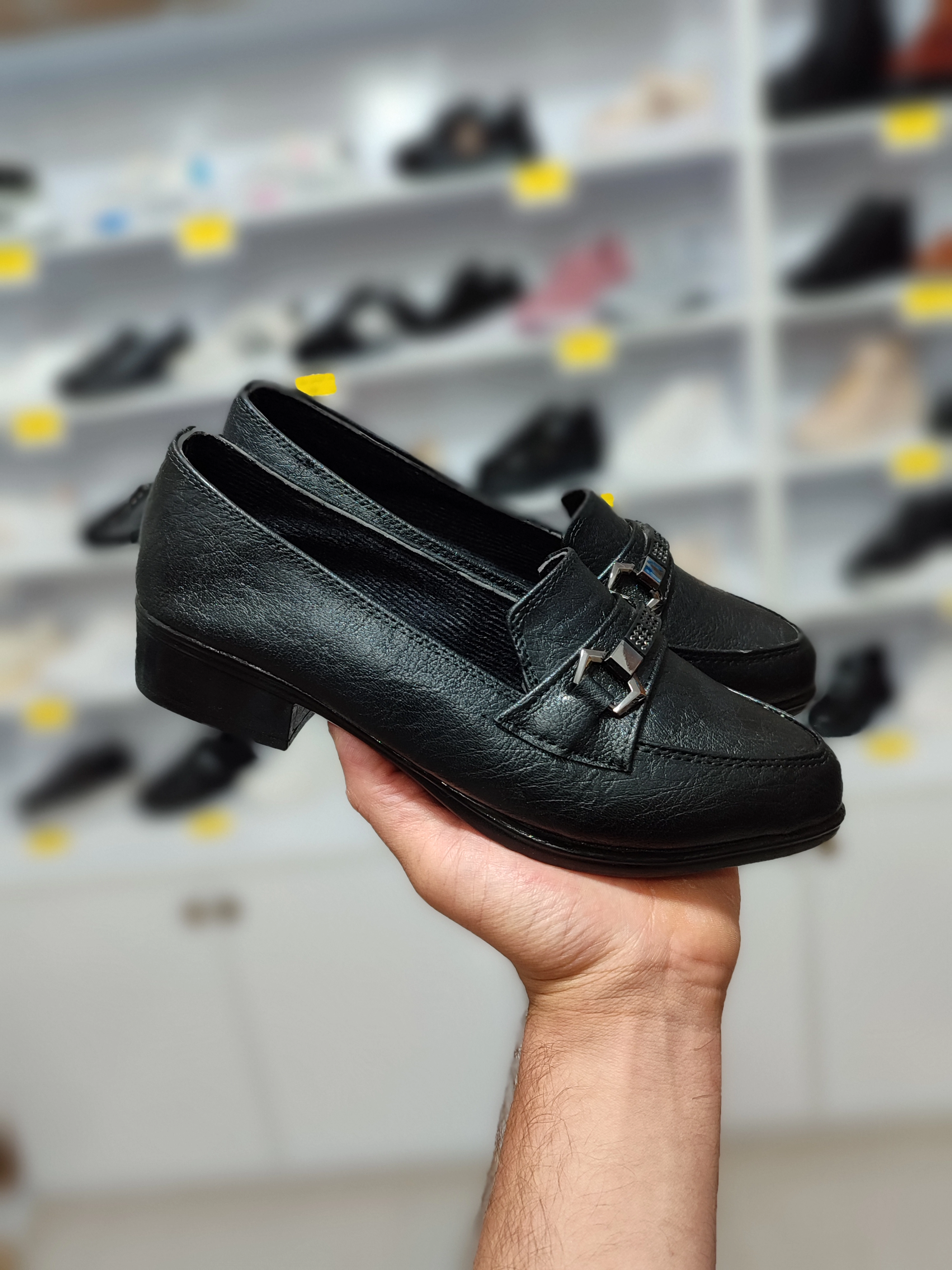 کالج زنانه تسمه ای