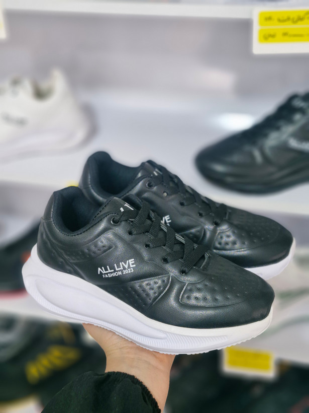 خرید کتانی دخترانه