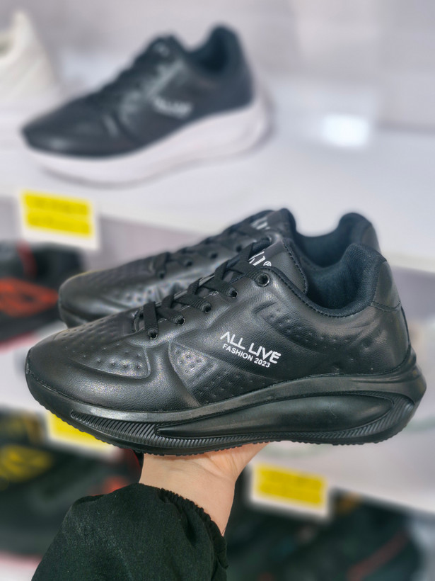 کتانی پیاده روی