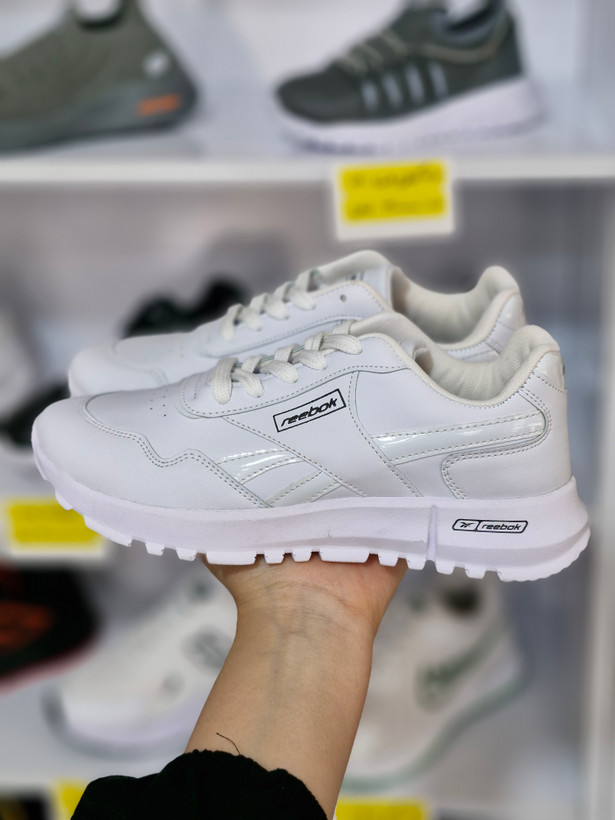 قیمت کتانی زنانه ریبوک