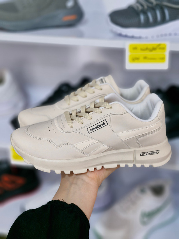 کتانی پیاده روی