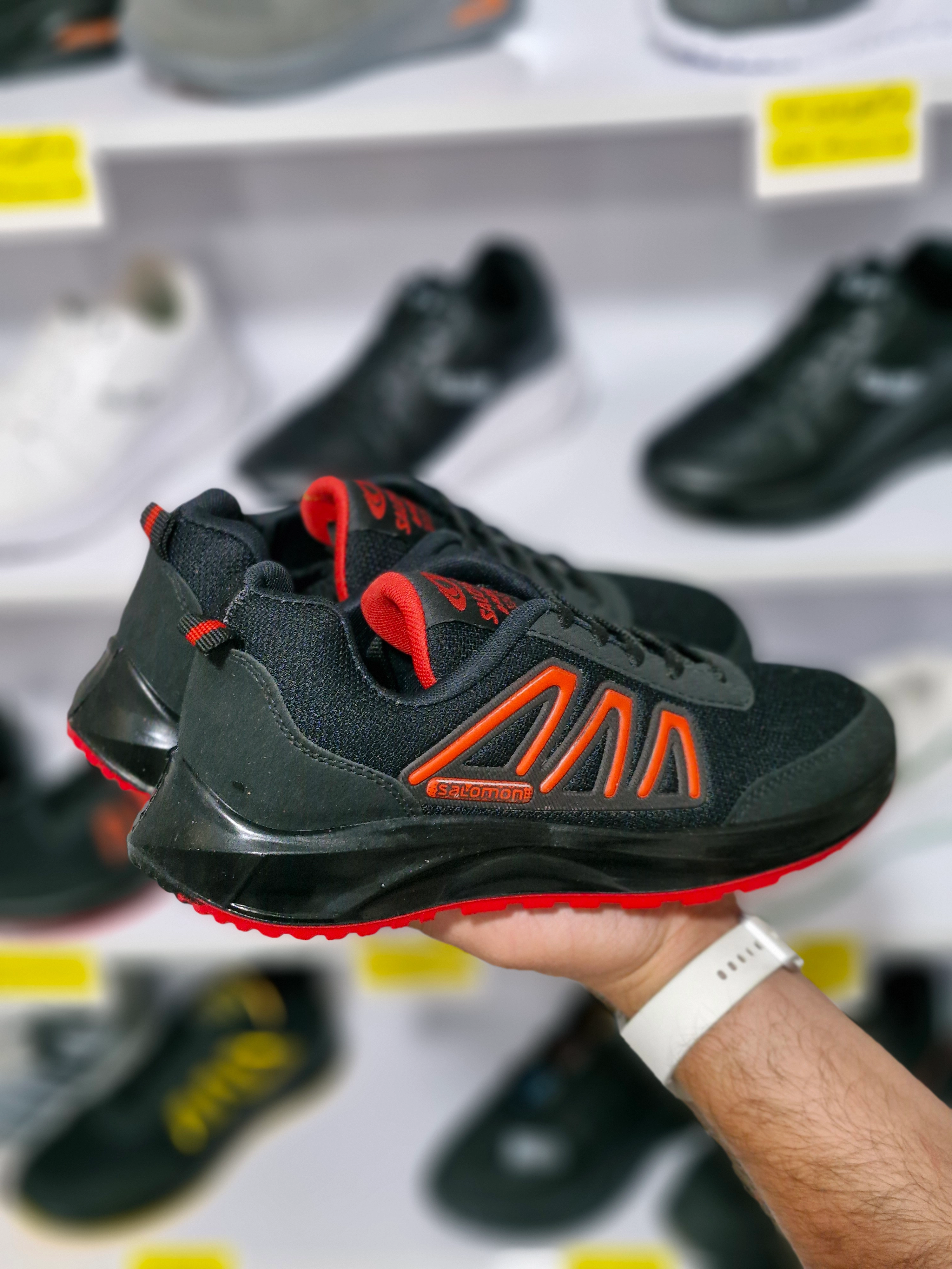 کتانی کار مردانه