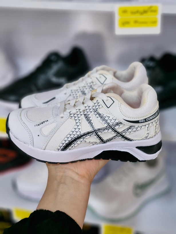 خرید کفش مدرسه