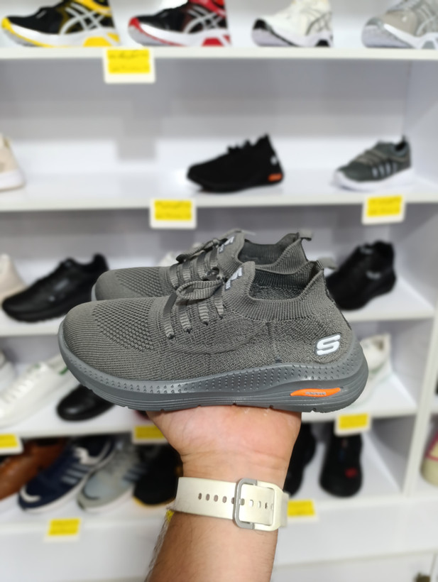 کتانی بچگانه اسکیچرز