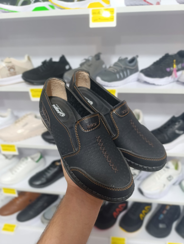 قیمت و خرید کفش روزمره زنانه