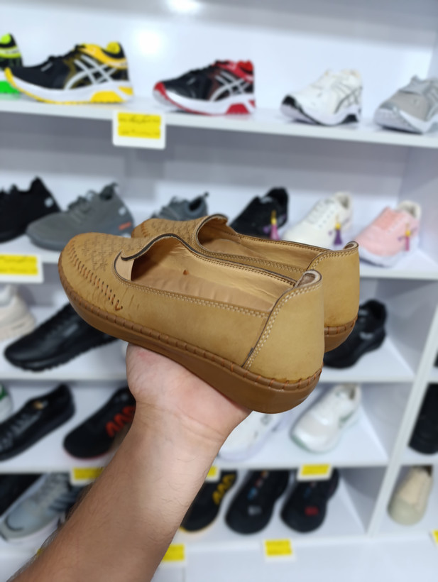 انواع کفش پیاده روی زنانه