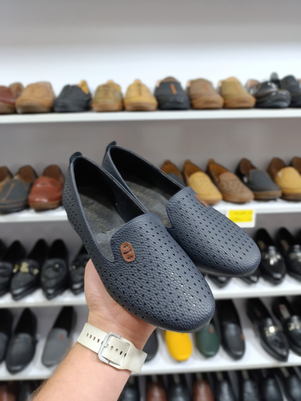 فروشگاه کفش آلما