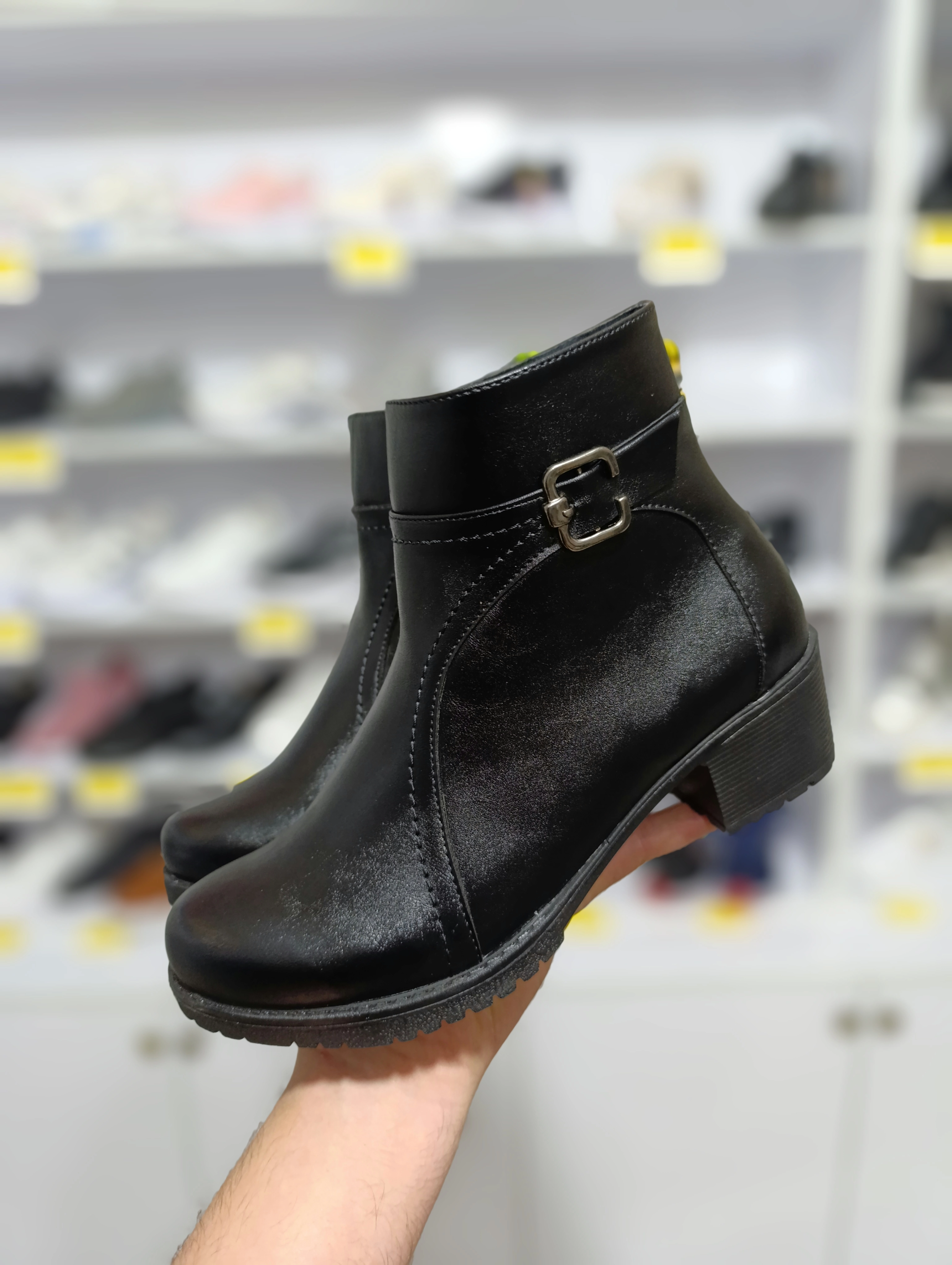 حراج بوت زنانه