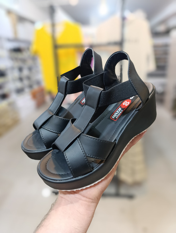 قیمت و خرید صندل زنانه