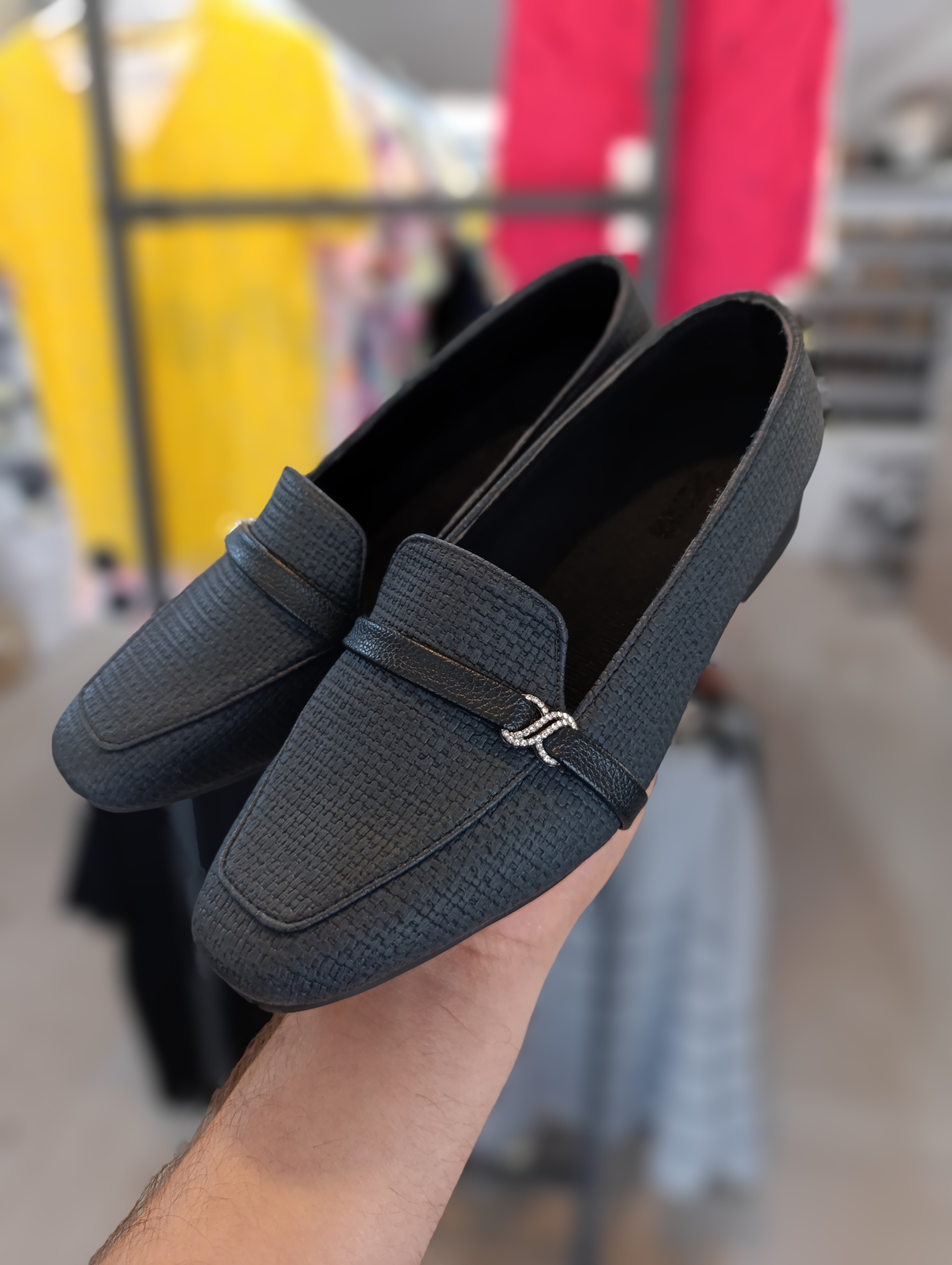 کالج پروانه زنانه کد 3143