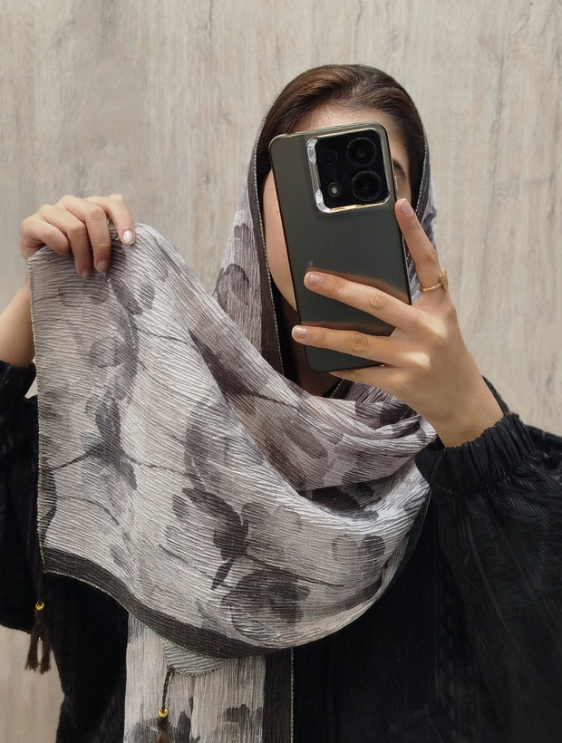 شال طرح دار