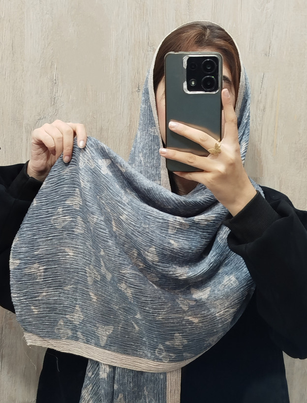 شال رنگی برشکا